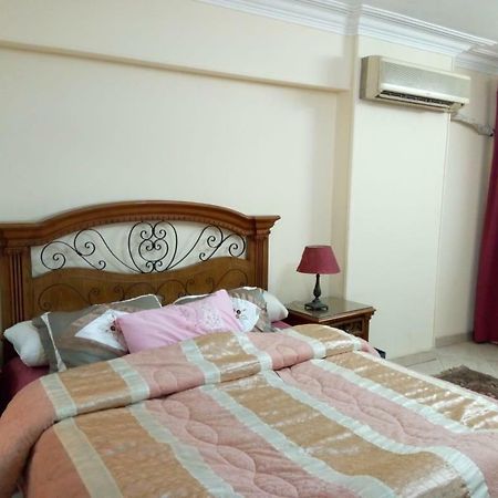 Your Dream Apartment In Agouza "Family Only" Kairo Eksteriør billede