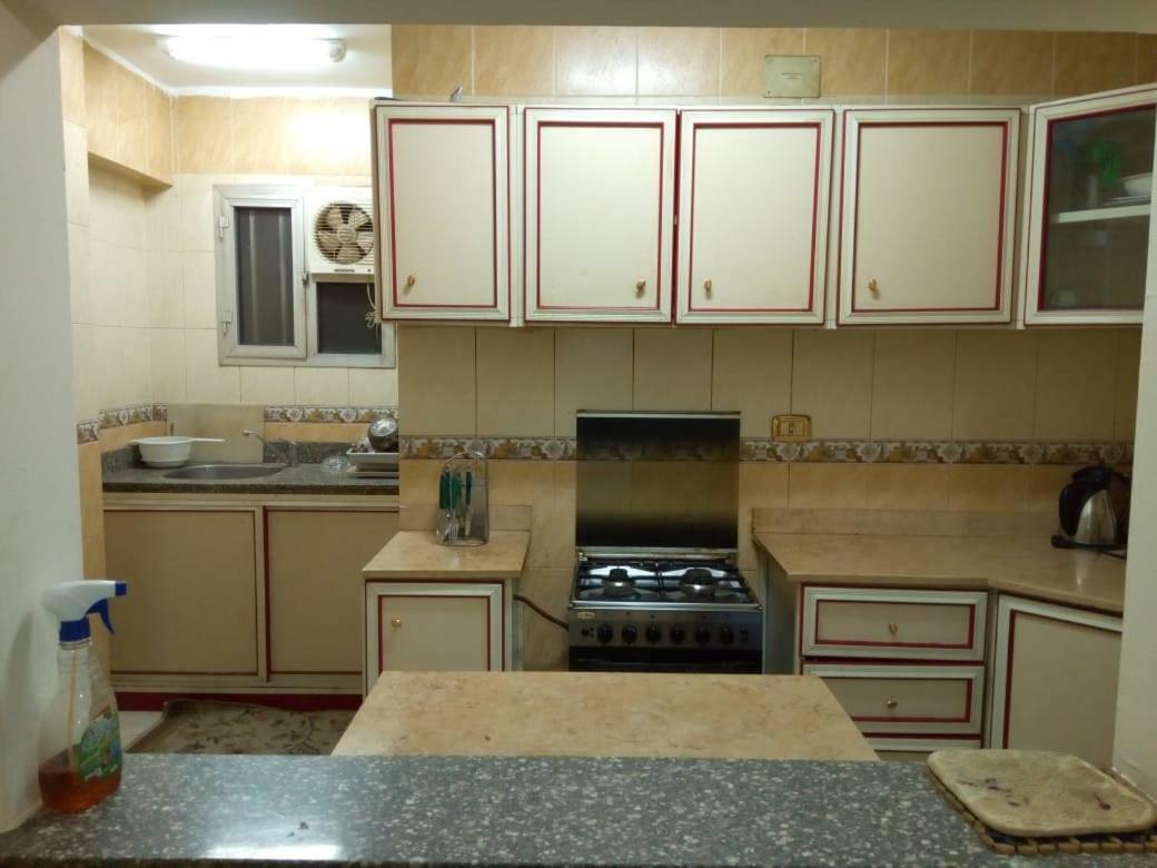 Your Dream Apartment In Agouza "Family Only" Kairo Eksteriør billede