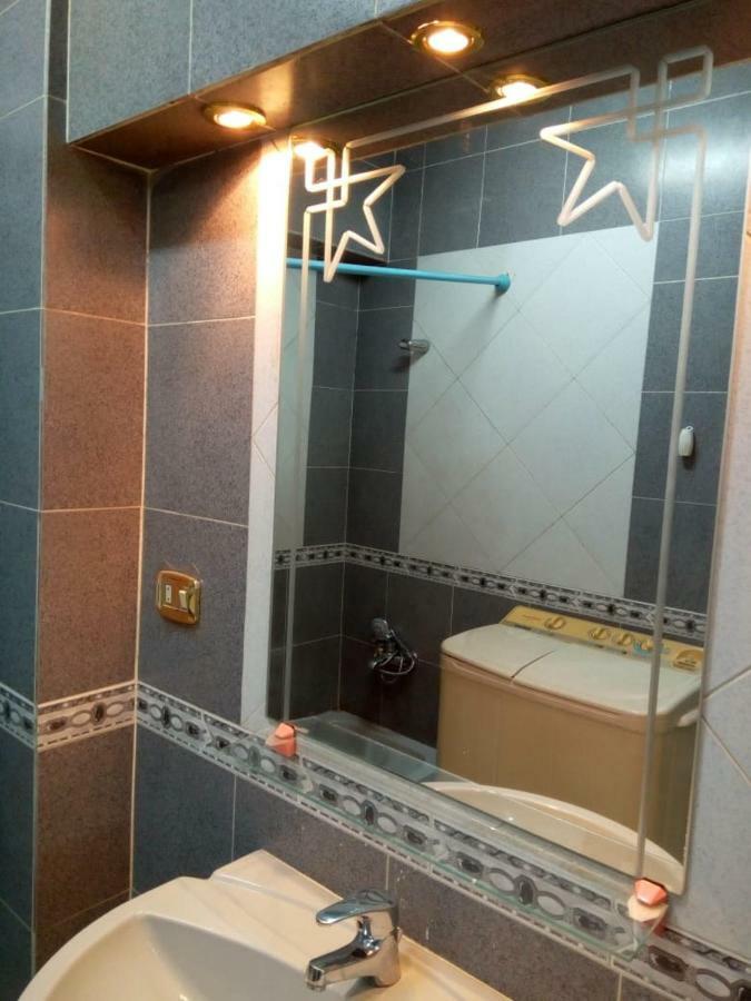 Your Dream Apartment In Agouza "Family Only" Kairo Eksteriør billede